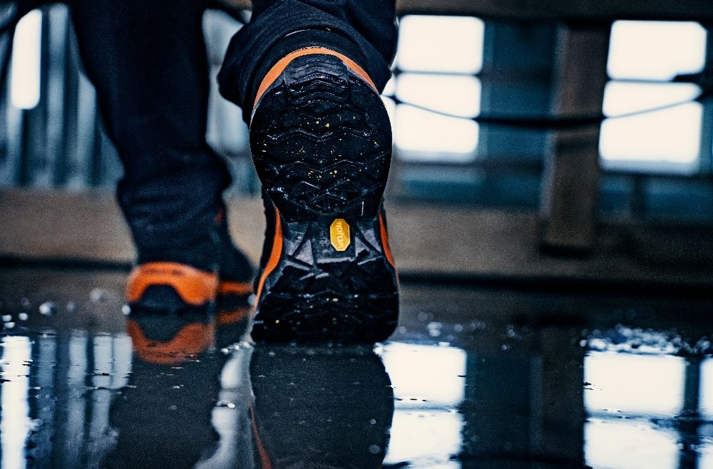 Buty robocze S1 - co to znaczy? Klasyfikacja butów roboczych