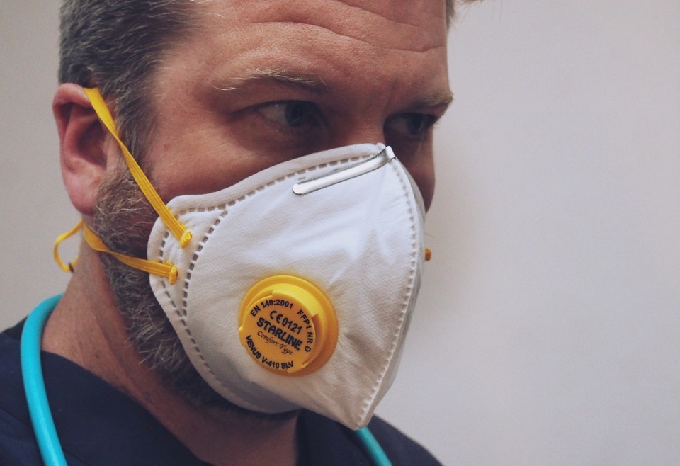 Informacje dotyczące czasu użytkowania sprzętu filtrująco-pochłaniającego